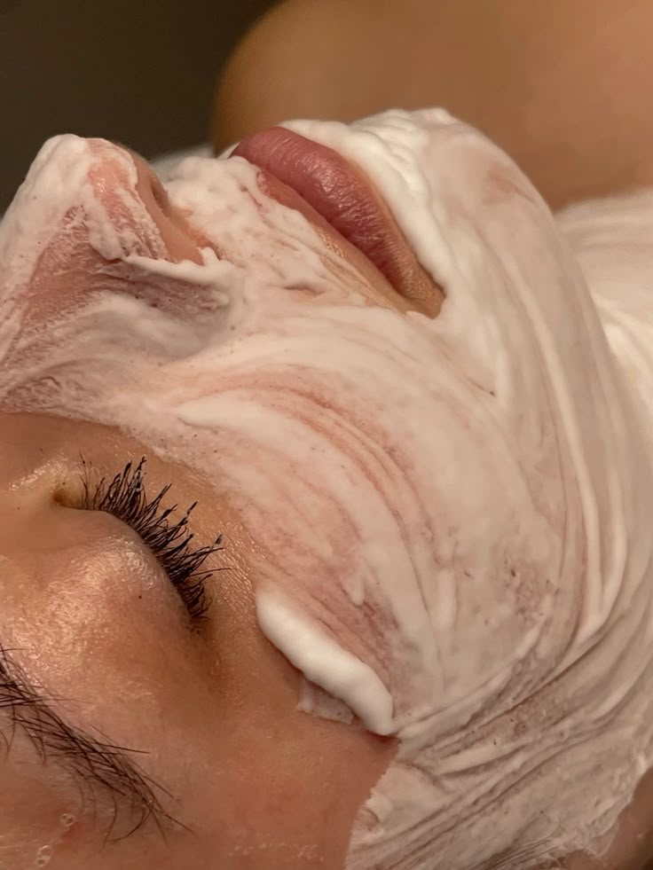 60-Minute Facial with Consultation